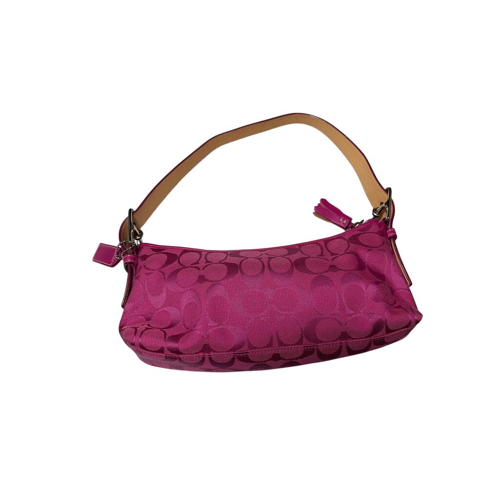 Coach Hampton Signature Baguette Demi Shoulder Purse in HOT PINK 6371 - Picture 2 of 16